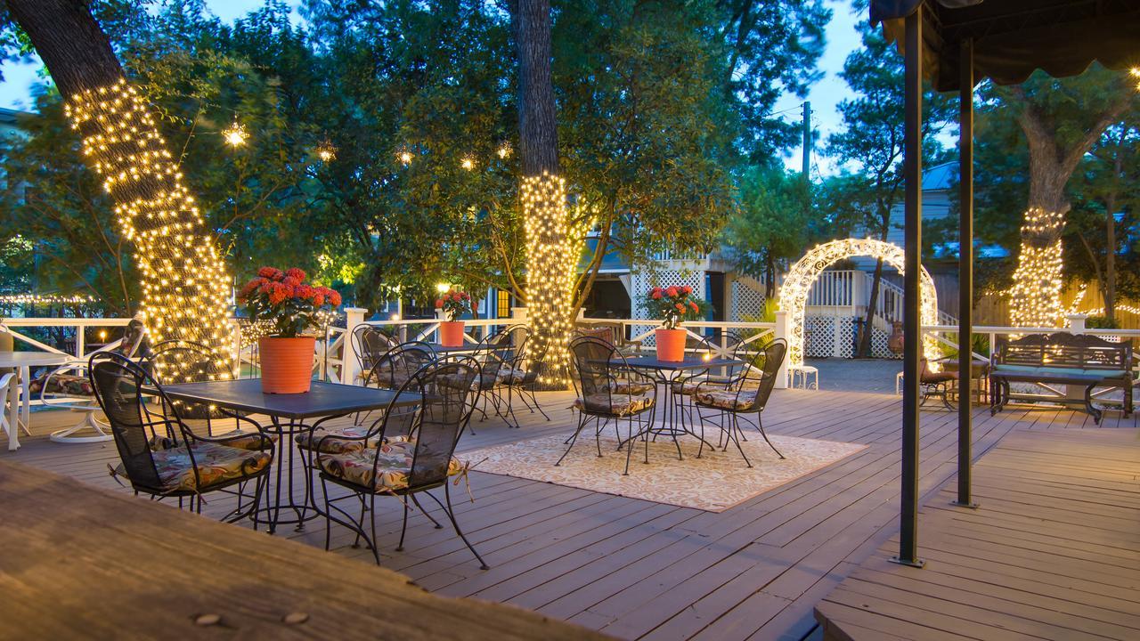 Austin'S Inn At Pearl Street Экстерьер фото